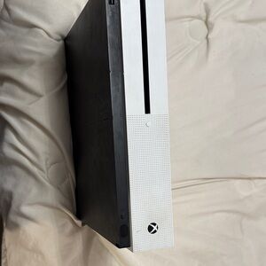 Xbox Console - Black and White